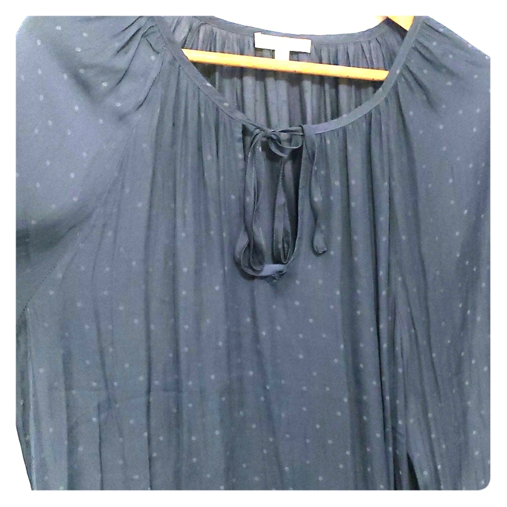 Bell sleeve top